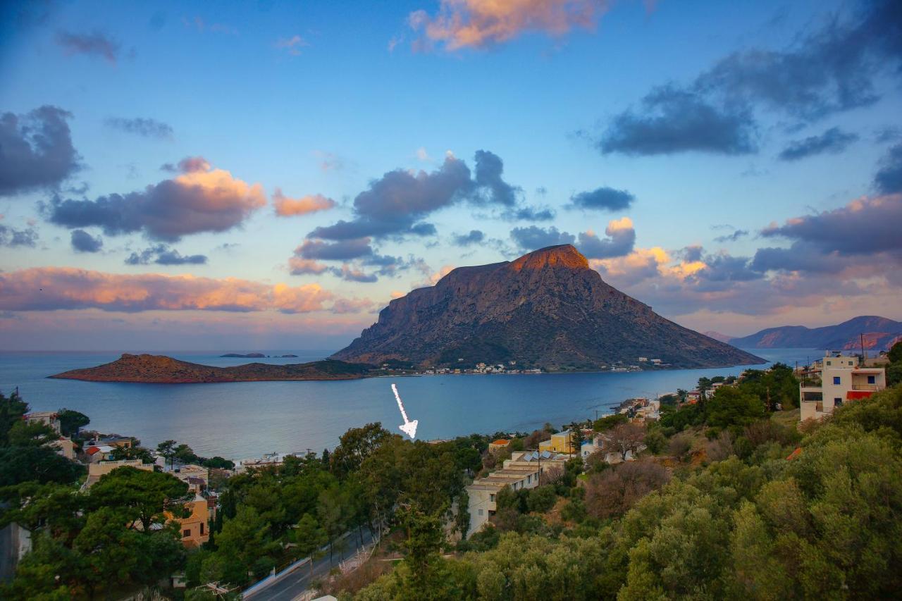 Marialenas House - Stone House At Myrties Beach Kalymnos ภายนอก รูปภาพ